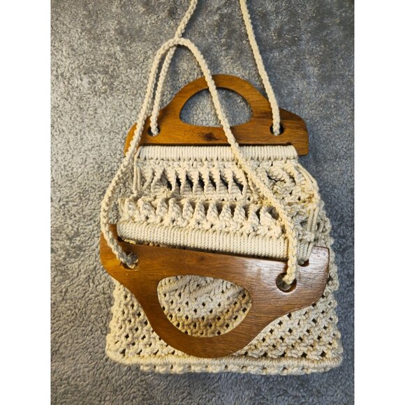 Vintage Handmade Macrame Crossbody Bag With Wooden Handles & Braided Strap - Picture 5 of 9